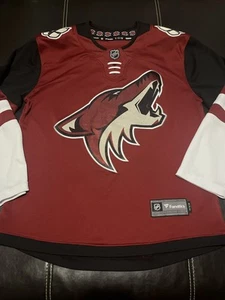 Fanatics Branded Red Arizona Coyotes Breakaway Home Jersey Men’s Size S - Picture 1 of 8