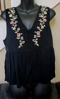 Blusa elegante sin mangas floral negra talla XL Forever 21 1X Foto 1 de 4