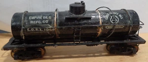 VINTAGE METAL AND WOOD HO SCALE TANK CAR - Picture 1 of 3