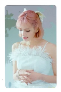 Blackpink Lisa Photocard | In the Woods (Blackpink The Game Collection 1) - Picture 1 of 3
