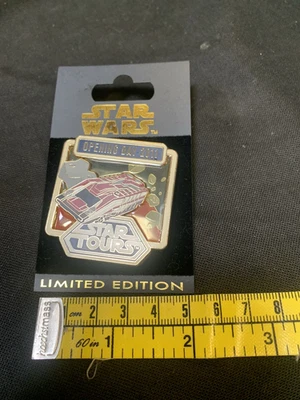 Prendedor AP Disney Star Tours Opening Day Edición Limitada LE 1000 Prueba de Artista 2011 Foto 1 de 2