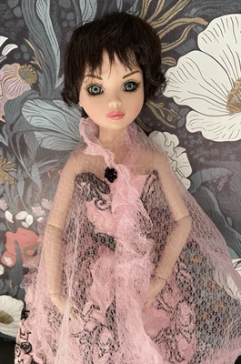 TONNER -  ELLOWYNE WILDE - "Woefully Romantic" in "Barely a Sigh" - Monique wig - Image 1 of 4