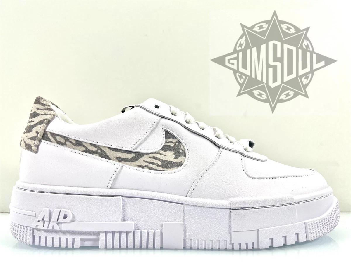 靴 NIKE W AF1 PIXEL NIKE W AF1 PIXEL WHITE/WHITE-BLACK-SAIL（ナイキ ウィメンズ AF1