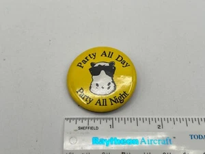 Vintage KY102 Kansas City Rock Radio Station Party All Day Hippo Pinback Button - Picture 1 of 3