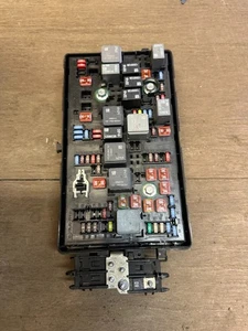 2013 CHEVROLET MALIBU 2.5L OEM Engine Junction Block Fuse Box Relay 20960719-01 - Bild 1 von 7