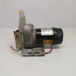 Unidad de radar marino Furuno RSB-096 24 RPM motor Sanyo Denki D8G-516 pedestal giratorio - Imagen 1 de 21