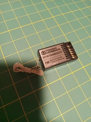 TOWER HOBBIES SYSTEM3000 Dual Conversion 7 Channel FM RC Airplane Receiver Ch34 - Image 1 of 4