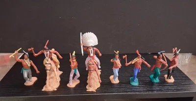 LOTE DE 8 INDIOS TIMPO MONTADOS, pies, como nuevo  Foto 1 de 3