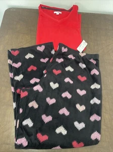 NWT Sonoma 2 pc Fleece Pajama Set - Red Top, Black Pants w/ Pink Hearts Sz XXL - Picture 1 of 24