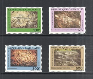 GABON SCOTT 700 - 703 MH SET - 1991 PETROGLYPHS - Picture 1 of 2