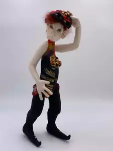 Stoffkunst Puppe Muster "Scrap Pixie" von Diana Baumbauer - Bild 1 von 3