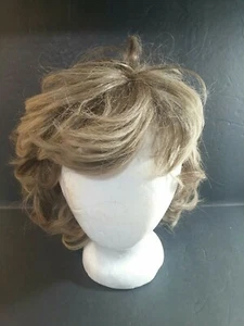4 Vintage Wigs - Picture 1 of 12