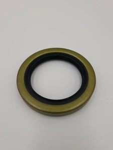 Left Engine Seal for Harley Big Twin 1970-1998 Shovelhead Evo FL FX FXR FLST FLT - Picture 1 of 2