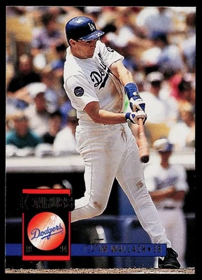 1994 Donruss #326 Tim Wallach Los Angeles Dodgers - Image 1 of 2