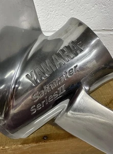 PROPULSOR YAMAHA SALAR SERIE II - 3 hojas x 15-1/4 X 19-TL rotación izquierda - Imagen 1 de 10