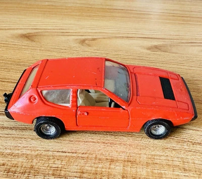 Vintage Corgi #315: Lotus Elite in Red, Whizzwheels Diecast Car 1/36, UK 1976 - Image 1 of 4
