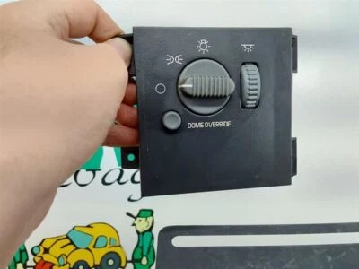 Interruptor y atenuador de faros Chevy Blazer/S10 1998  Foto 1 de 2