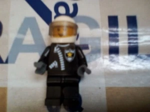 Lego Mini Figure Motorcycle Security Guard with White Helmet - Picture 1 of 3