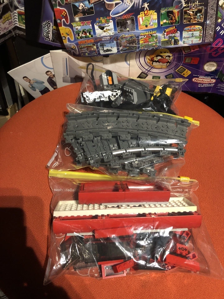 LEGO City 7938: Passenger Train - Incomplete / Spares  - Image 1 of 4