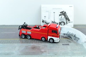 Herpa MAN TGX XLX Wrecker - Tow Truck Red 1:87 HO Scale - Picture 1 of 5