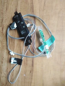 Sony KDL-40R510C Key Control Board 6DWA3 & Remote Sensor 1-894-182-12 w/ Cable - Picture 1 of 3