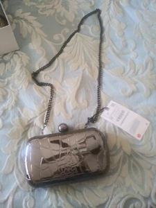 Zara Embossed Metal Silver Metallic Shoulder Crossover Handbag Clutch 2034/004 - Picture 1 of 3