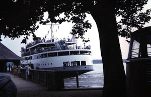 1960 Dia, Passagierschiff SS Mount Vernon, Wilson Line Steamers, Potamac River  - Bild 1 von 1