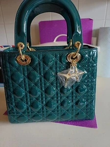 💥💥Italienische Designer Handtasche💥British Racing Grün Lackleder  - Bild 1 von 9