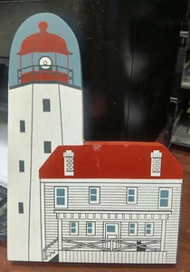 CATS MEOW SANDY HOOK LIGHTHOUSE LIGHTHOUSE SERIES (Signed 1993, Retired) NEW - Picture 1 of 2