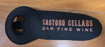 Bolsa/soporte de vino de neopreno para vino fino Castoro Cellars con soporte para sacacorchos Foto 1 de 4