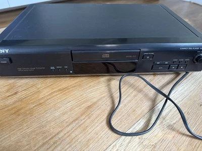 Sony CDP-XE310 CD Player TESTED works..display doesn’t light up(could be fixed) - Image 1 of 4