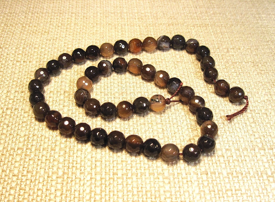 Beautiful 15" Strand of 8mm Round Multicolor Faceted Agate Beads Lot# X25 - Image 1 of 1