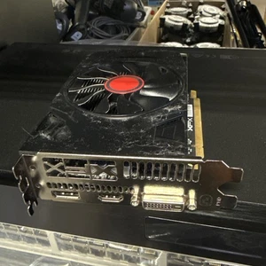 XFX AMD Radeon RX 560 4GB 16CU Single Fan RX-560P4S GPU Graphics Card Gaming - Picture 1 of 4