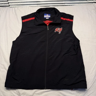 Tampa Bay Buccaneers Vest Mens Large Black Red NFL Football Reebok Nylon VTG - Image 1 of 4