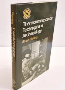 * Rare Signed * Thermoluminescence Techniques in Archaeology 1979 - Picture 1 of 5