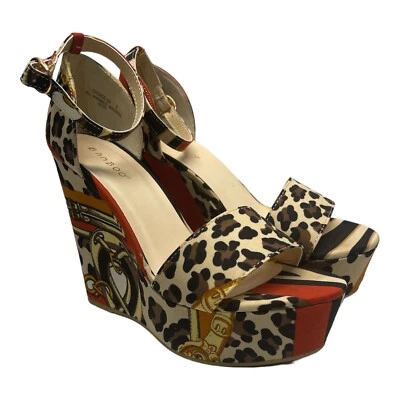 Zapato de cuña de bambú para mujer talla 7 tacón 4,5” multicolor y estampado Foto 1 de 4