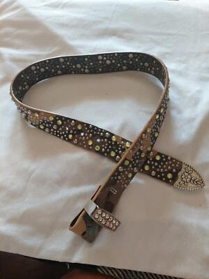 Cinturón Western mujer ARIAT camuflaje estrás verde 20/70 SIN HEBILLA Foto 1 de 4