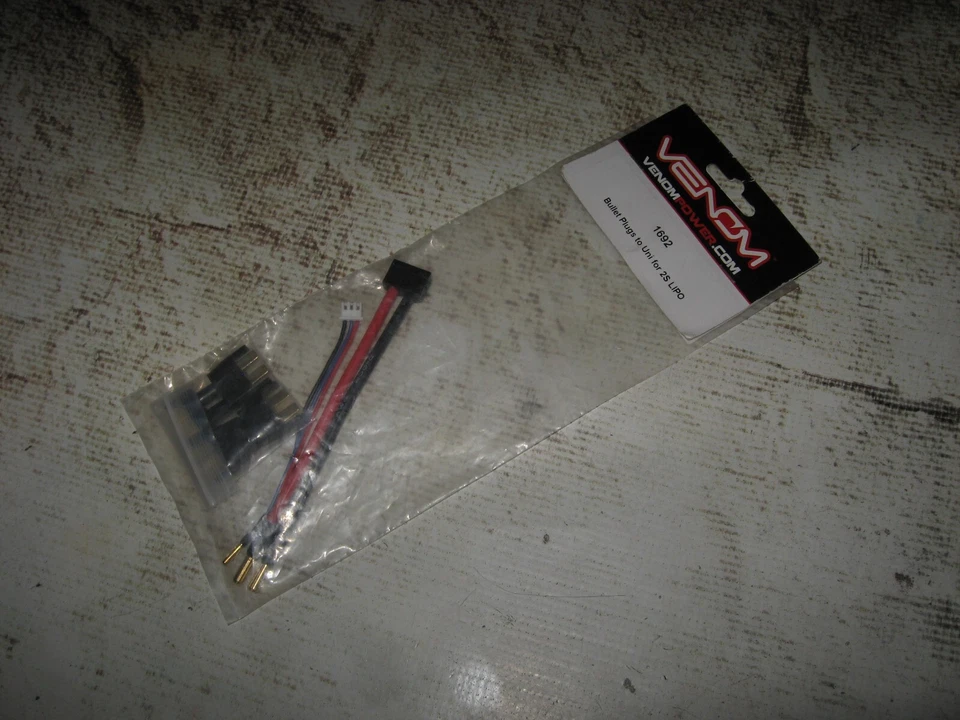 RC Venom 2S LIPO BUllet Plugs To Uni Set 1692 - Image 1 of 2