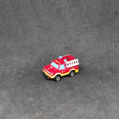 Micro Machine vintage Pick Up soccorso - Immagine 1 di 2
