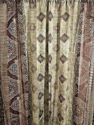 Paneles de cortina (3) 52x86 diseño marrón y verde Rodpocke de Croscill Foto 1 de 4