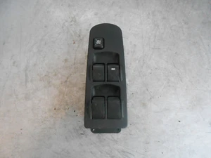 INTERRUPTORES VENTANA DELANTERA CONDUCTOR OSF MITSUBISHI COLT Z30 (MK7) 2012 5 PUERTAS 8608A178 - Imagen 1 de 1