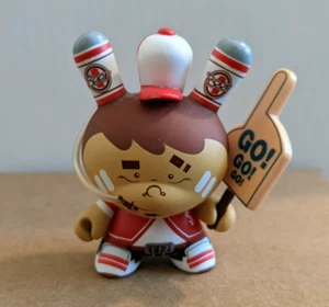 Kidrobot Dunny Sean Frat Boy Vinyl Figure - 2010 Series - Tizieu - Picture 1 of 6