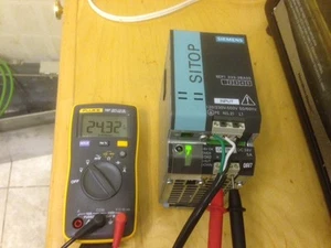 6EP1333-3BA00 Siemens  SITOP POWER SUPPLY 24VDC 5A Large range AC input--read  - Imagen 1 de 2