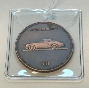 [Sin usar] Medalla Moneda Conmemorativa Calendario Porsche 911 2023 - Imagen 1 de 2