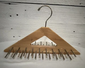 WOODLORE CEDAR and BRASS TIE & BELT HANGER 40 Pegs Organizer - Picture 1 of 2