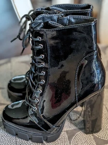 NEU Wild Diva schwarz Lack Kunstleder Schnürschuhe 5 Zoll Heels Größe 7 Goth Vampir - Bild 1 von 5