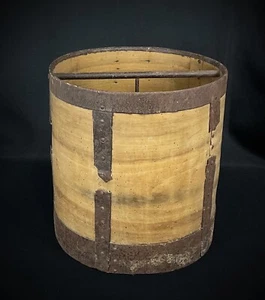 Ustensile ancien XXème mesure à grains double décalitre en bois et fer forgé - Picture 1 of 8