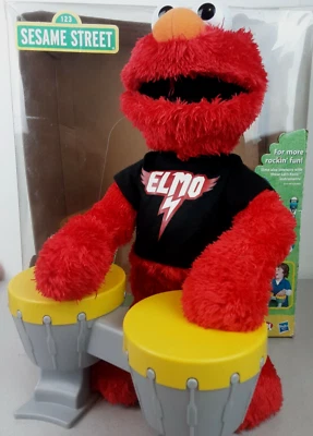 Vintage Sesame Street Let's Rock Elmo Works Includes Batteries And Box     (C37) - Image 1 of 4