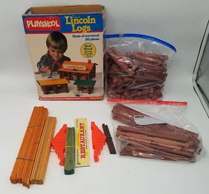 Mixed Lot of 151 Lincoln Log Pieces - Wood Plastic Building Set Build w/ Box - Picture 1 of 10