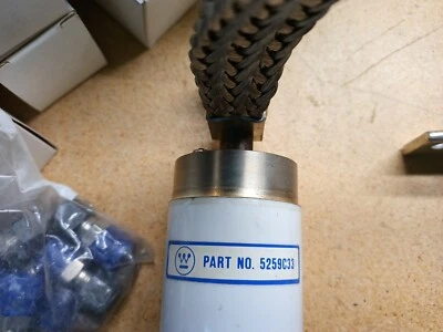 Westinghouse 5259C33 Vacuum Interrupter Bottle Assembly - Lot Of 3 - Image 1 of 4